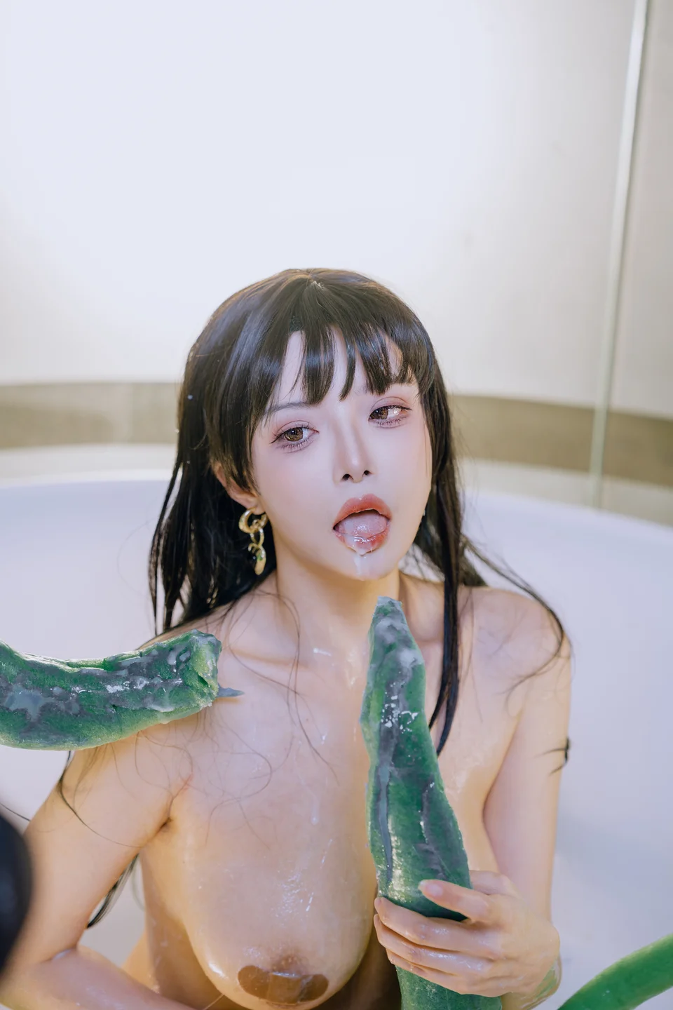 秋和柯基 - 触手 [155P,1V-3.47GB]  tg@simisebaisi 【丝足阁】149.webp